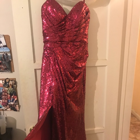 Prom dress - Picture 3 of 4